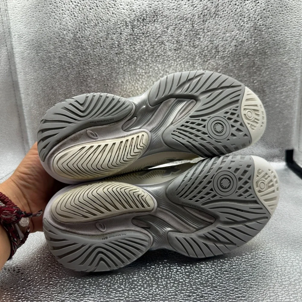 Asics lace versatile